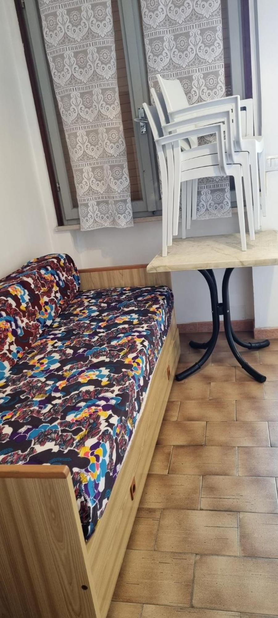 Complesso Mosaico Con Piscina Aperta Giugno Luglio Agosto Appartamenti Sono Arredati Vedi Foto Per Il Check In Agenzia Viale Francesco Petrarca 391 Lido Adriano Ra Esterno foto